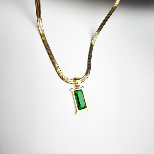 The Emerald Radiance Geometric Pendant - Aagrah Jewels™