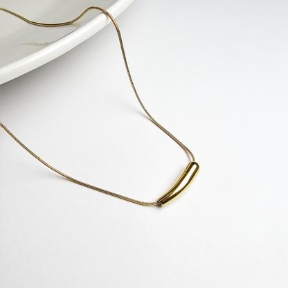 The Luxe Minimalist Teardrop Necklace - Aagrah Jewels™