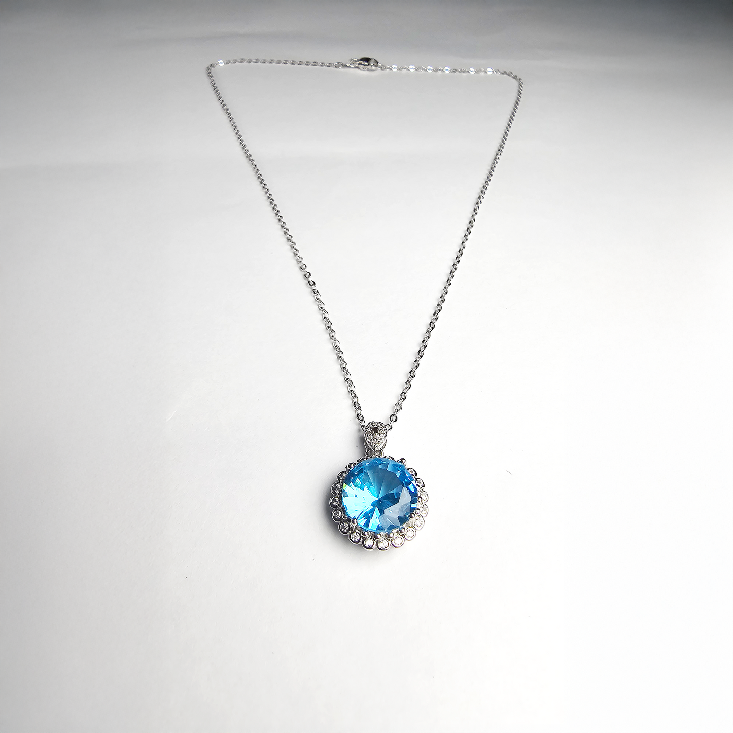 The Azure Glow Round Pendant - Aagrah Jewels™