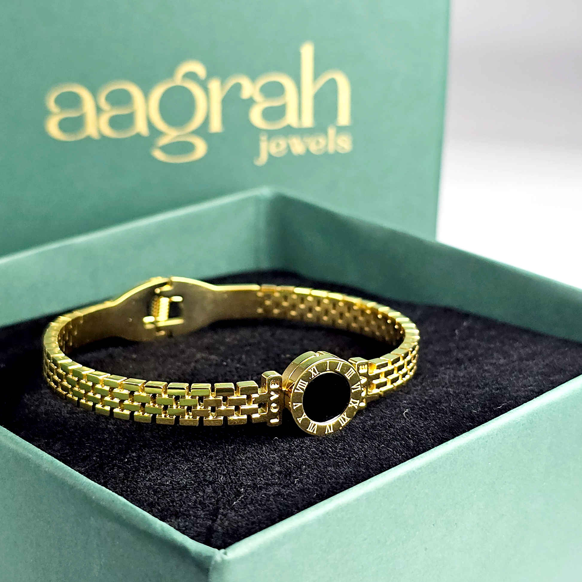 The Roman Love Link Bracelet - Aagrah Jewels™