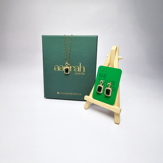 Gold-Plated Elegant Emerald Geometric Pendant Set - Aagrah Jewels™