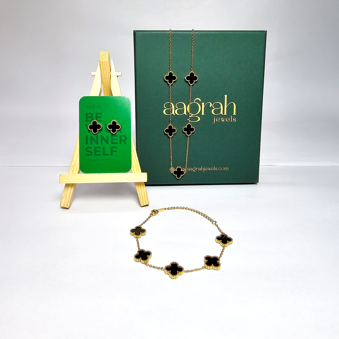 The Elegant Black Clover Jewellery Set - Aagrah Jewels™