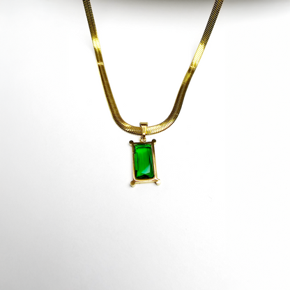 The Emerald Radiance Geometric Pendant - Aagrah Jewels™