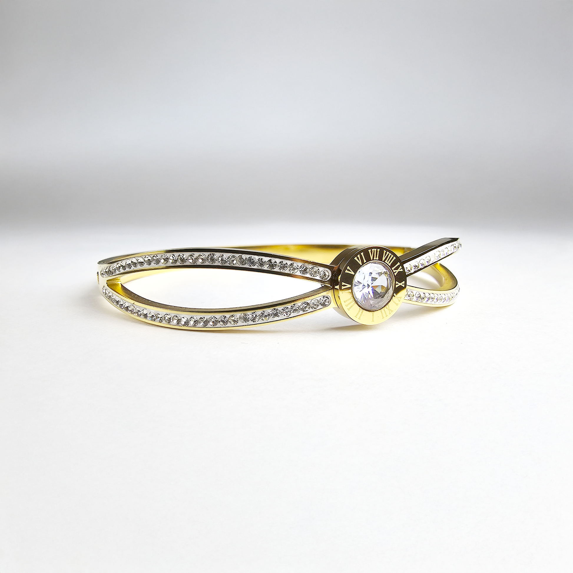 The Roman Elegance Bangle - Aagrah Jewels™